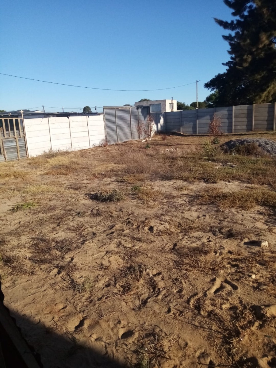  Bedroom Property for Sale in Chatsworth Western Cape